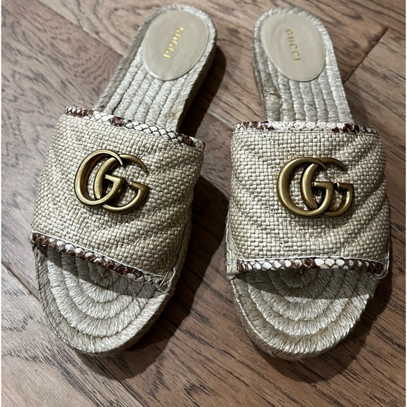 Gucci Raffia slides with snakeskin border - Picture 1 of 3